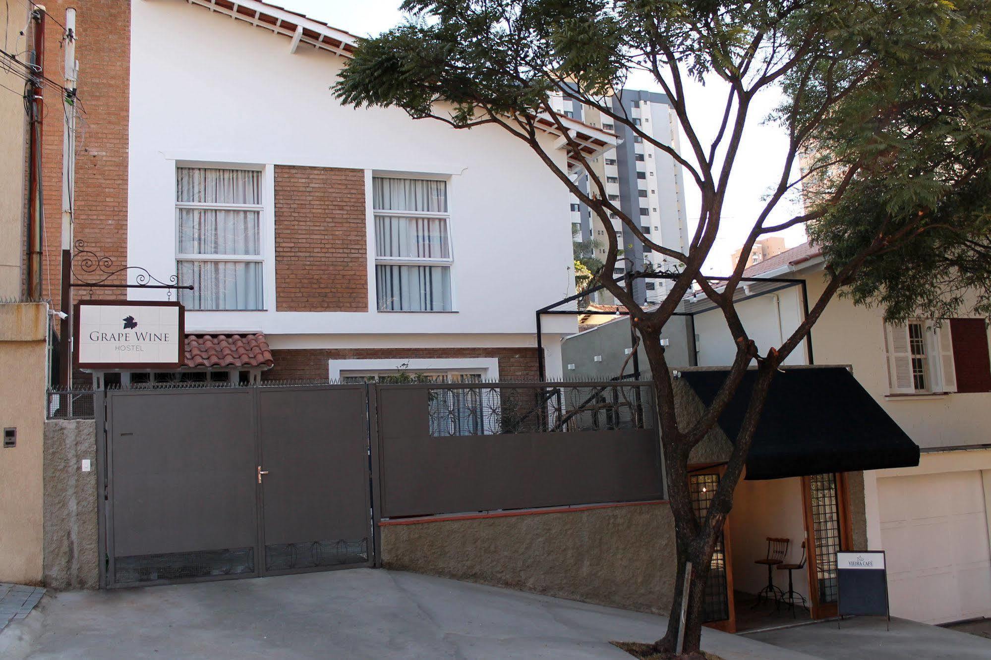 Hostel Grape Wine Sao Paulo Exterior photo